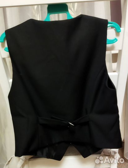 Жилет, р. 116.Новый