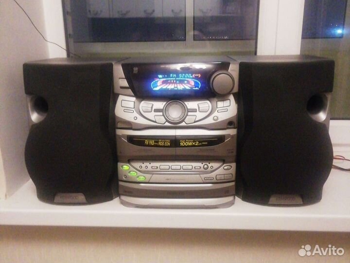 Музыкальный центр Kenwood xd-551 200вт rms
