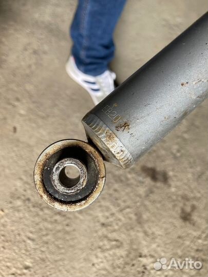 W124 амортизаторы