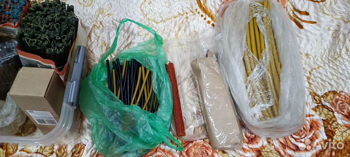 Свечи восковые и церковные