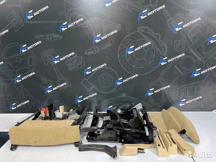 Комплект сидений Volkswagen Touareg 7L AXQ/4 2006