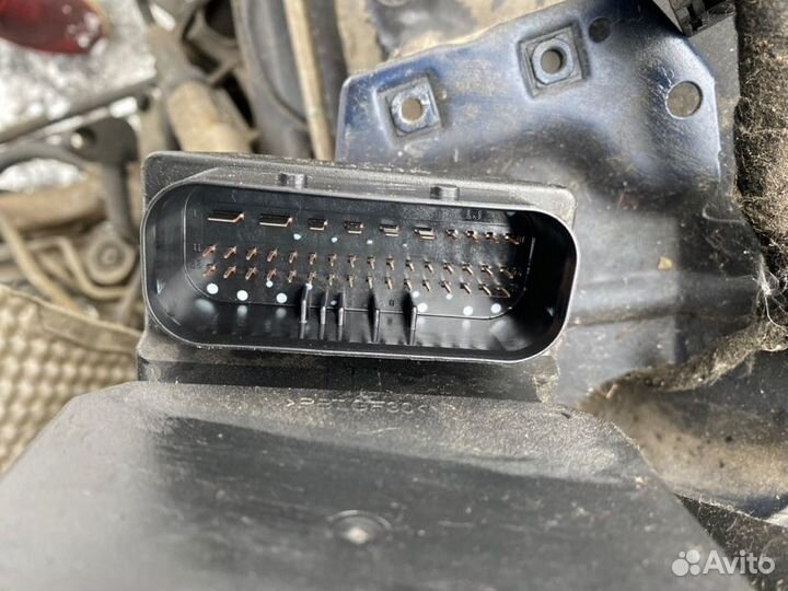 Блок ABS Bmw 525I E39 LCI M54B25 2002 / 7