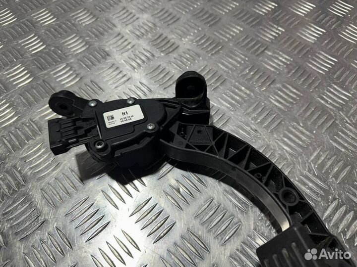 Педаль газа Hyundai Sonata 6 YN