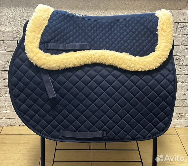 Меховушка под седло для лошади/верховая езда