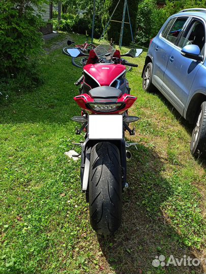 Honda CBR1000RR (2018 год)