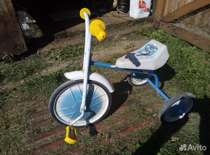 Трехколесный ретро велосипед малыш СССР