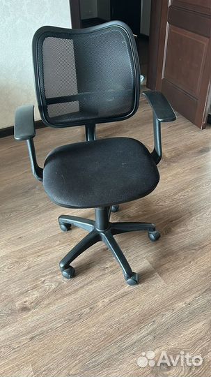 Компьютерное кресло