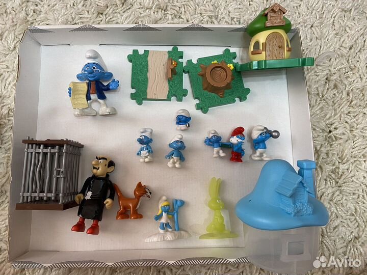 Лот игрушек смурфики