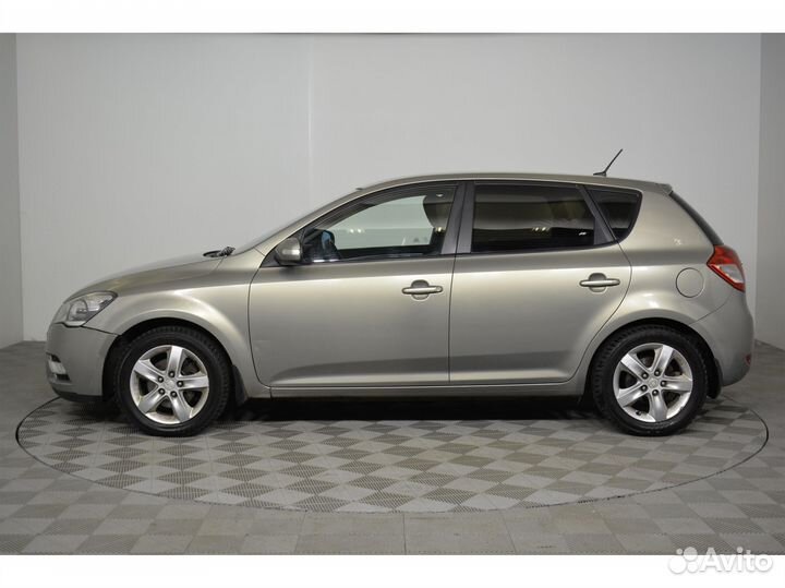 Kia Ceed 1.6 AT, 2010, 157 679 км