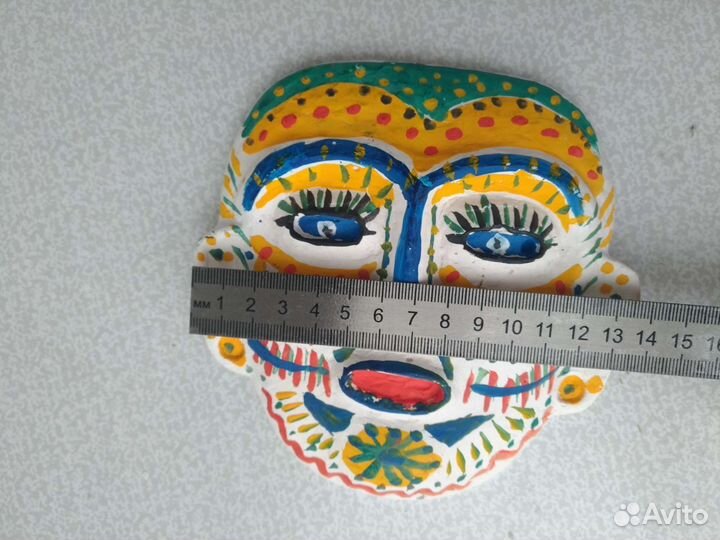 Маска из гипса интерьерная