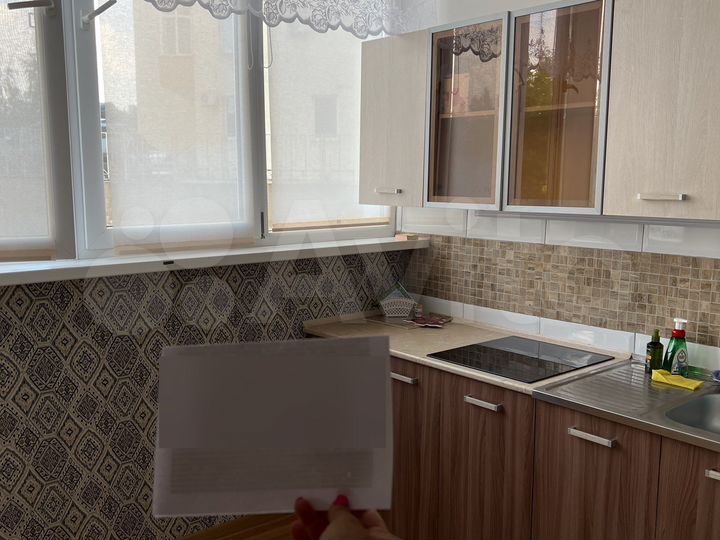 2-к. квартира, 43,7 м², 1/16 эт.