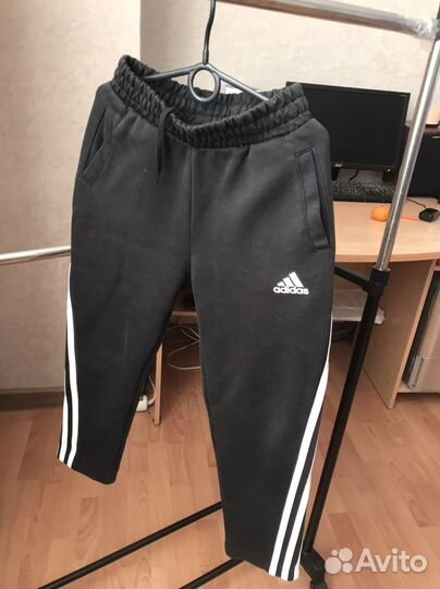 Спортивные брюки