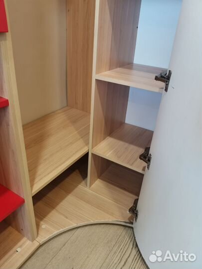 Детский угловой шкаф б/у