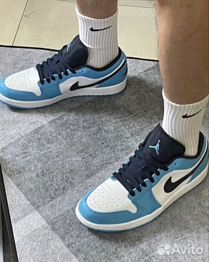 Nike Air Jordan 1 Low UNC 2021