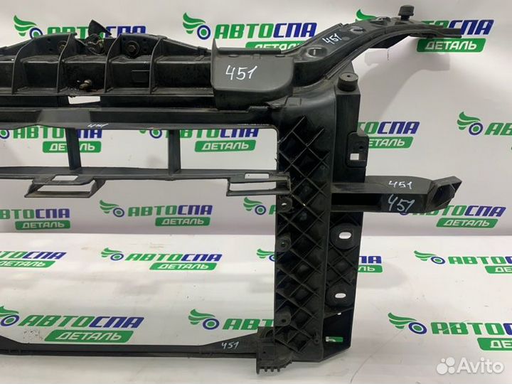 Телевизор панель радиаторов передний Ford Fusion