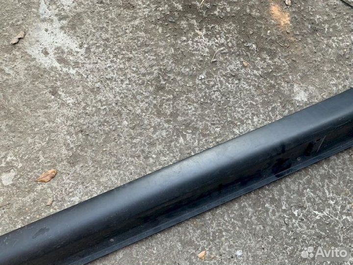 Порог левый Mitsubishi Outlander GF8W 4J12 2012