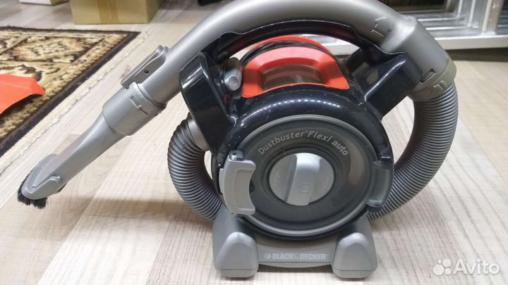 Автомобильный пылесос black decker
