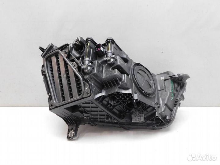 Фара левая Audi Q3/RS Q3