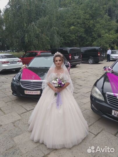 Свадебное платье