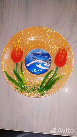 Сувенирные тарелки