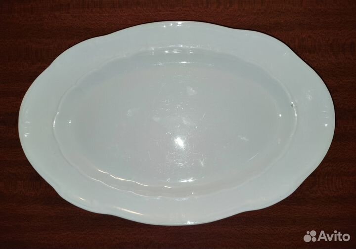 Блюдо овальное белое Фарфор СССР 1970-е гг