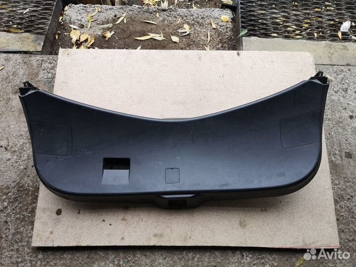 Обшивка багажника для Mazda 3 (BL) 2009-2013