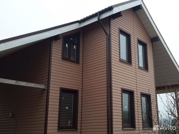 Пластиковые окна под дерево в загородный дом