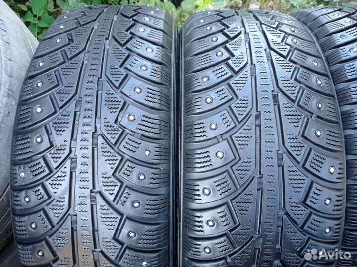 Goodride SW 606 215/55 R18