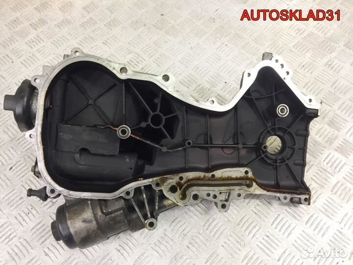 Крышка двигателя передняя VW Golf 5 BLP 03C109211G