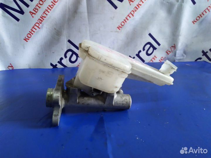 Главный тормозной Nissan Presage U30 1998-2003