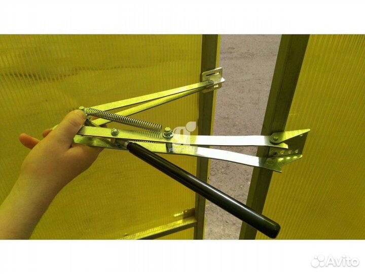 Автоматический проветриватель для теплиц