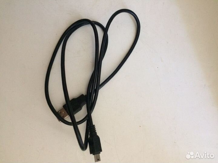 Кабель для фото или видео)