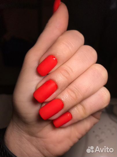 Маникюр, педикюр район губернского рынка