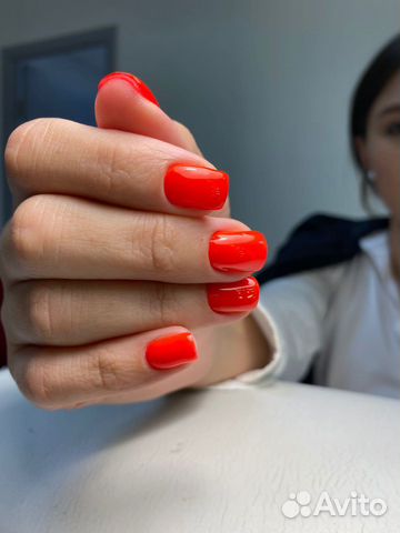 Модель (маникюр педикюр все включено )