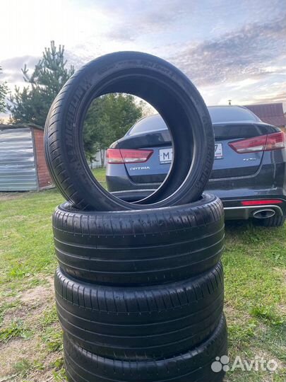 Michelin Pilot Sport 3 235/45 R18 98K