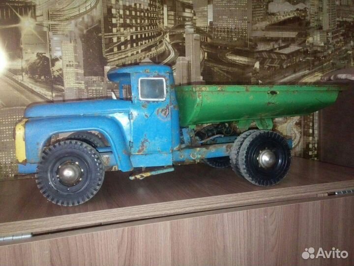 Продам ЗИЛ 130 СССР