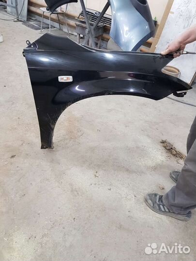 Крыло правое переднее б/у на Ниссан Мурано 2007г