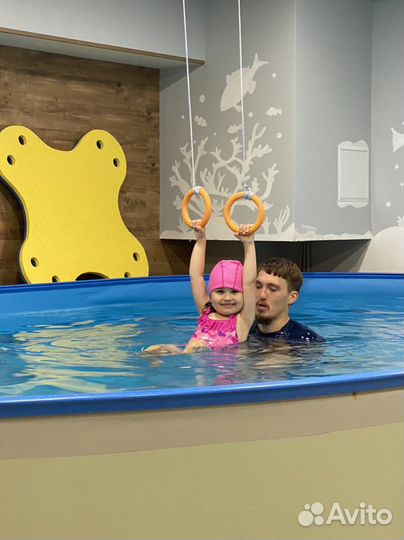 Купальник и шапочка