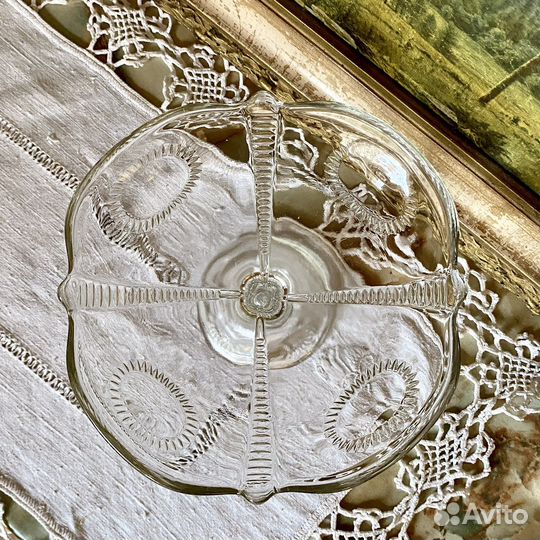 Ваза на ножке «с глазками» редкость