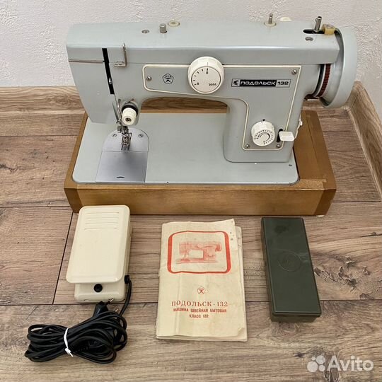 Швейная машина Подольск-132