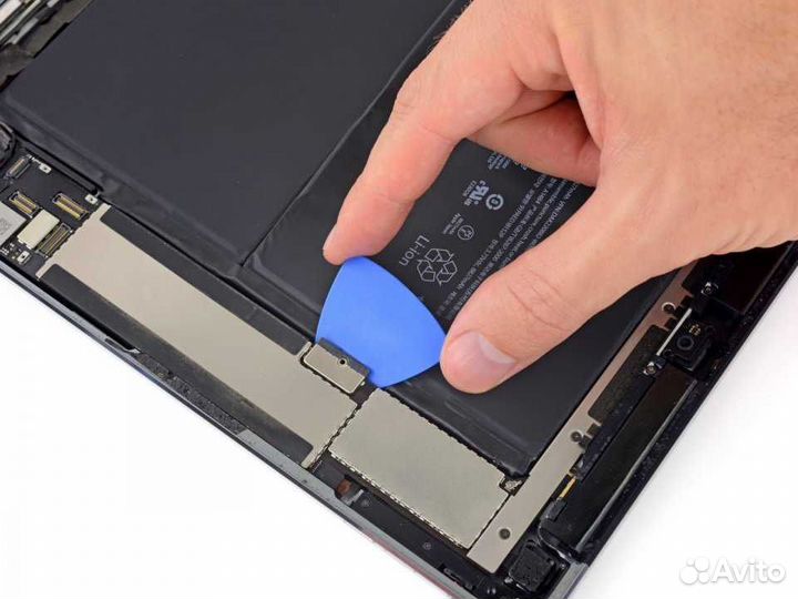 Замена аккумулятора iPad