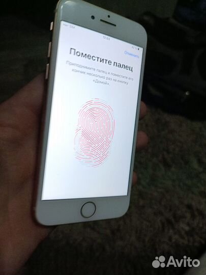 iPhone 8, 64 ГБ