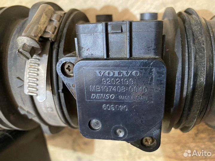 Датчик массового расхода воздуха Volvo XC90