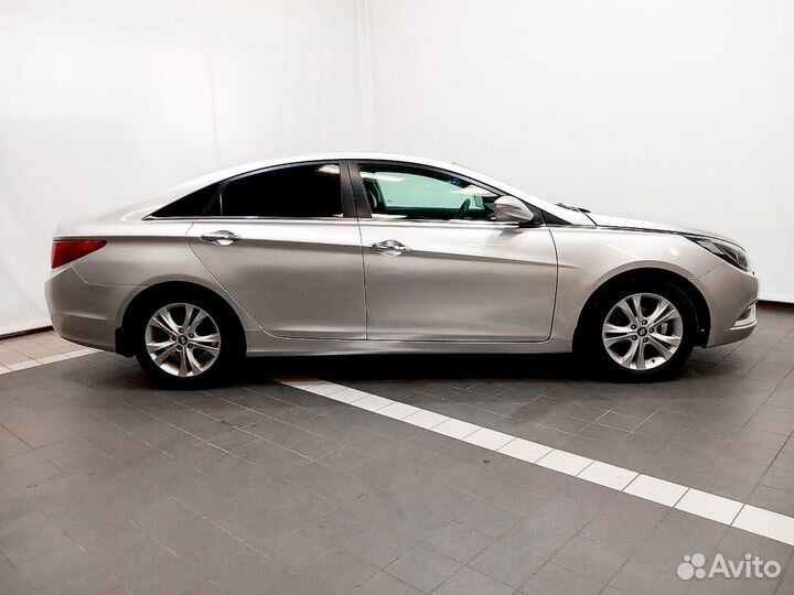 Hyundai Sonata 2.0 AT, 2011, 283 808 км