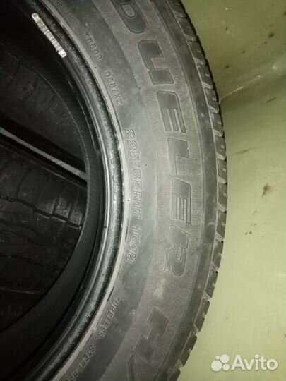 Bridgestone Dueler H/T 687 225/65 R17 101H