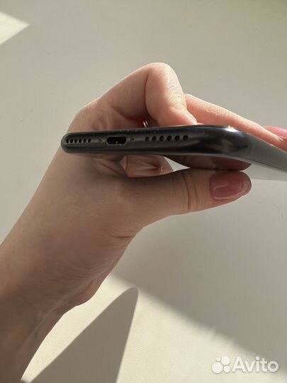 iPhone se2020 64gb