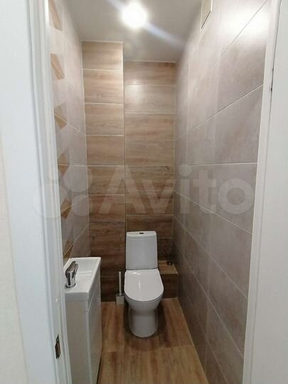 2-к. квартира, 63 м², 13/17 эт.