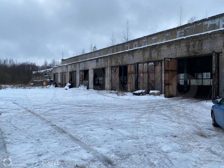 Здание автомастерской и з/у