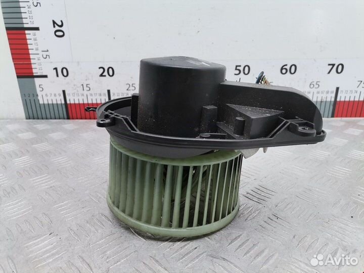 Моторчик печки для Volkswagen Passat 5 GP