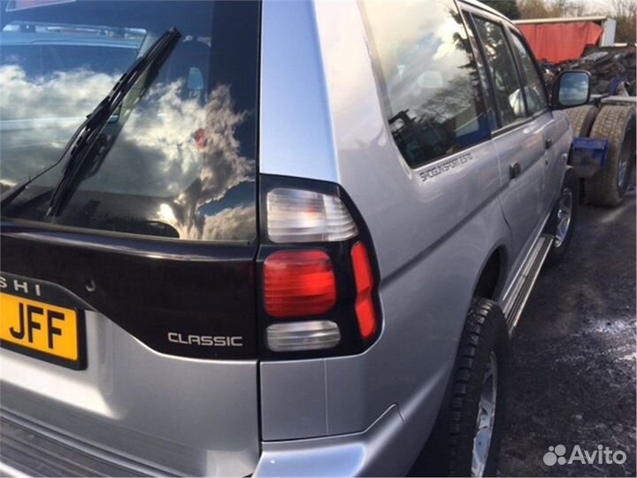 Разбор на запчасти Mitsubishi Montero Sport / Paje